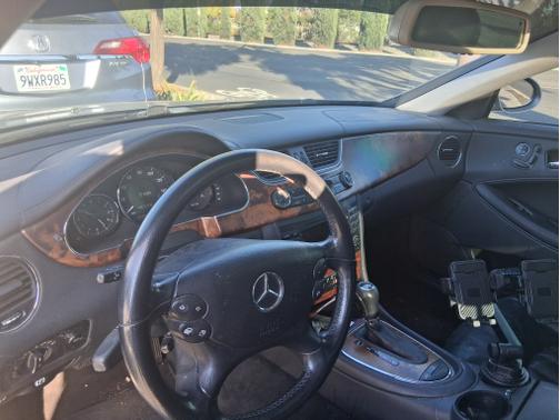 Silver 2006 Mercedes-Benz CLS-Class CLS500