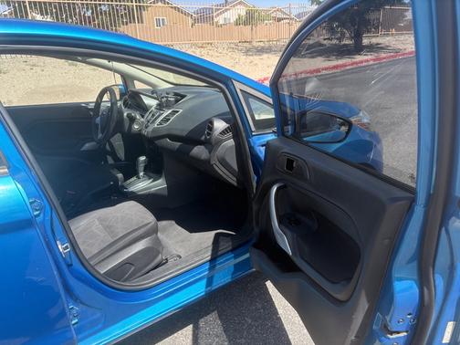 2013 Ford Fiesta SE