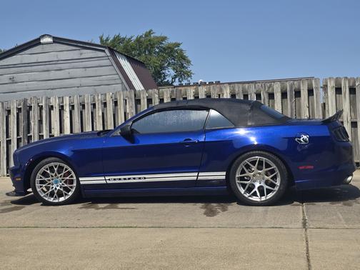 2013 Ford Mustang V6