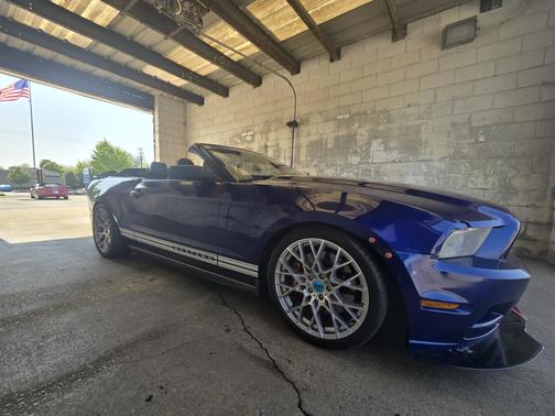2013 Ford Mustang V6