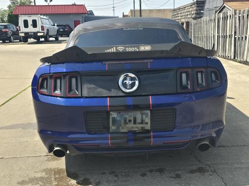 2013 Ford Mustang V6
