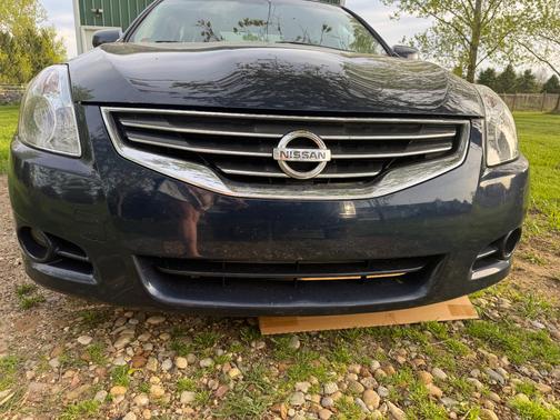 Blue 2011 Nissan Altima 2.5 S