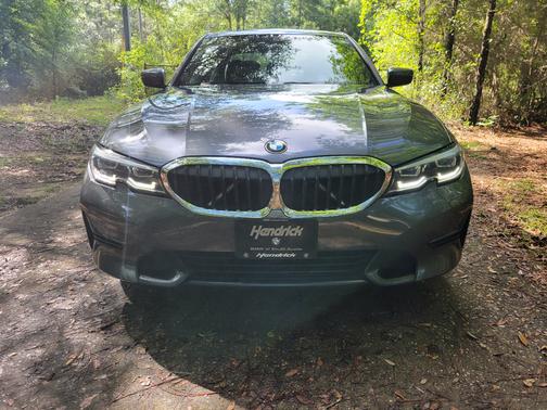 Gray 2019 BMW 330 i