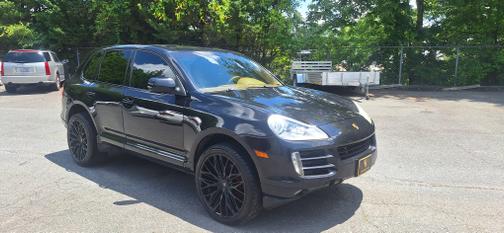 2010 Porsche Cayenne Base