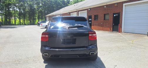 2010 Porsche Cayenne Base