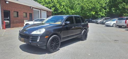 2010 Porsche Cayenne Base