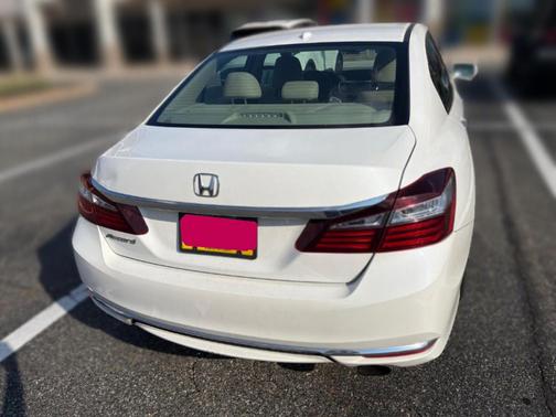 White 2016 Honda Accord EX-L