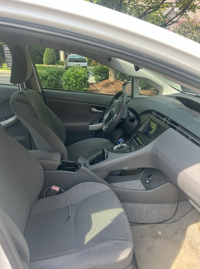 2011 Toyota Prius II