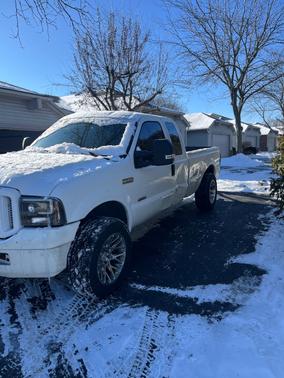 2006 Ford F-250 XL SuperCab Super Duty