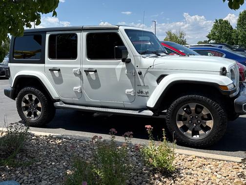 White 2018 Jeep Wrangler Unlimited Sahara