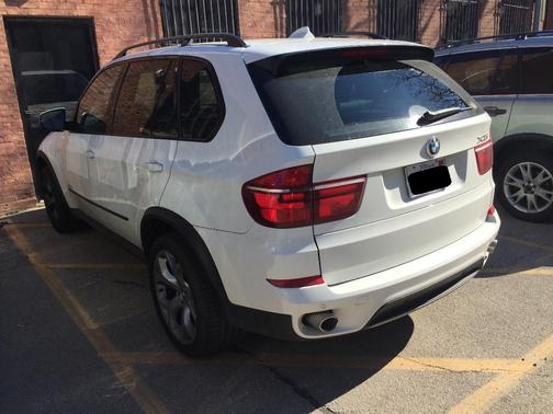 White 2012 BMW X5 xDrive35d