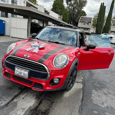 2016 MINI Hardtop Cooper