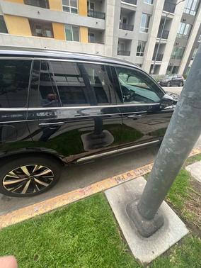 Black 2026 Volvo XC90 B5 AWD Core 7-Seater