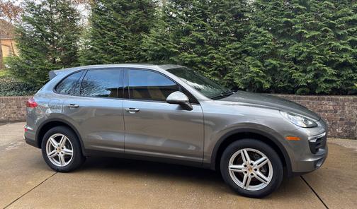 2016 Porsche Cayenne Cayenne