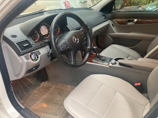 2008 Mercedes-Benz C-Class C 300 Luxury
