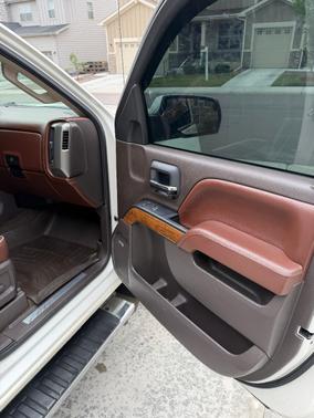 White 2015 Chevrolet Silverado 1500 High Country