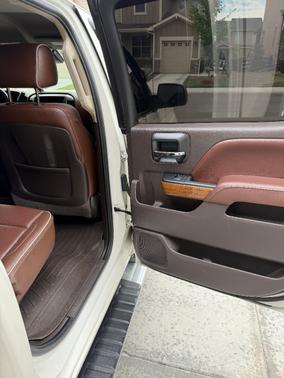 White 2015 Chevrolet Silverado 1500 High Country