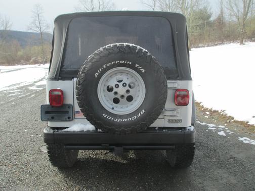 2003 Jeep Wrangler X