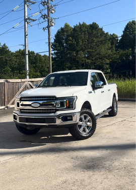 White 2018 Ford F-150 XLT