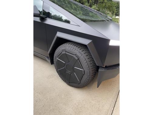 2024 Tesla Cybertruck AWD