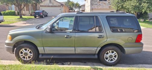 2003 Ford Expedition XLT