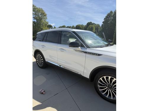 2023 Lincoln Aviator Standard AWD