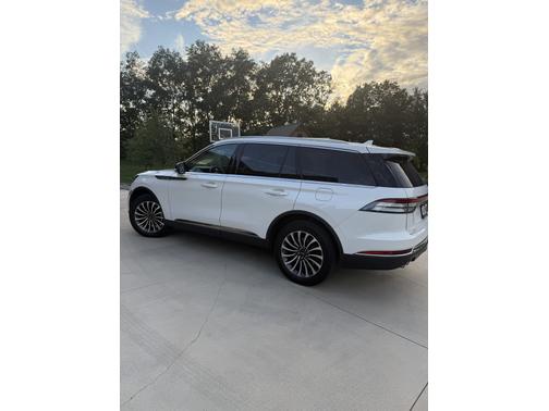2023 Lincoln Aviator Standard AWD