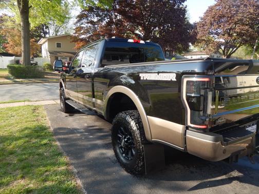 Black 2021 Ford F-250 King Ranch