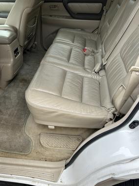 2004 Toyota Land Cruiser Base