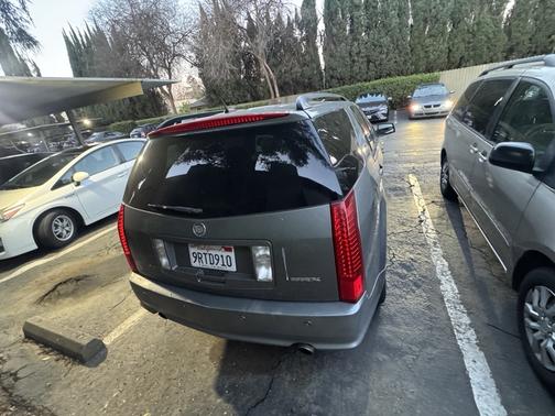 Gray 2006 Cadillac SRX V6