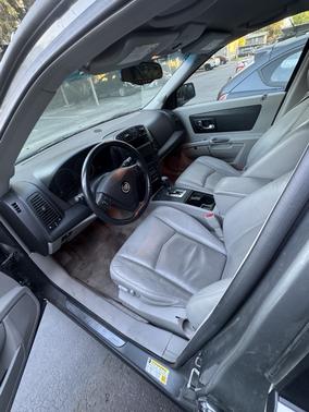 Gray 2006 Cadillac SRX V6