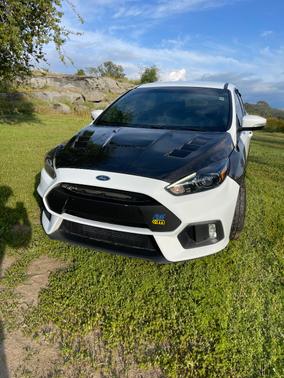 White 2017 Ford Focus RS Base