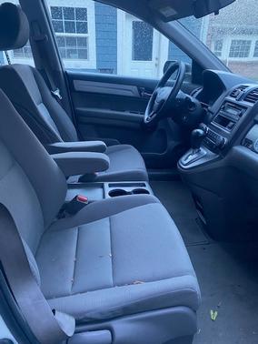White 2011 Honda CR-V LX