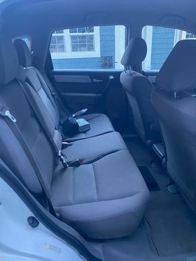 White 2011 Honda CR-V LX