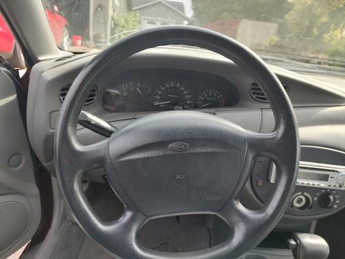 1998 Ford Escort ZX2 Hot