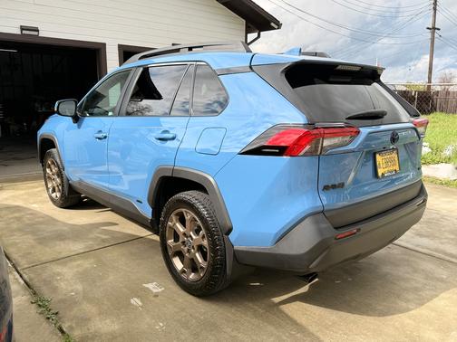 2023 Toyota RAV4 Hybrid Woodland