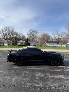 Black 2019 Ford Mustang GT Premium
