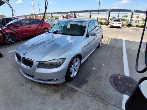 Silver 2009 BMW 335 i