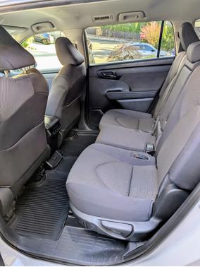 White 2020 Toyota Highlander LE