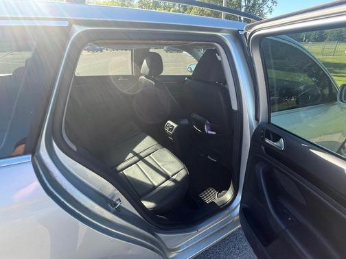 Silver 2013 Volkswagen Jetta SportWagen TDI