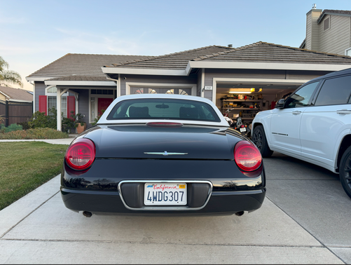 2002 Ford Thunderbird Deluxe