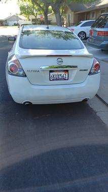 White 2009 Nissan Altima Hybrid Base