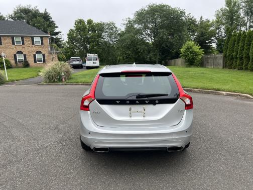 2017 Volvo V60 T5 Premier