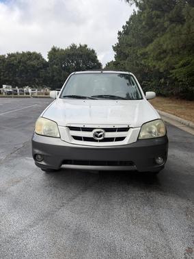 White 2005 Mazda Tribute s
