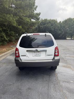 White 2005 Mazda Tribute s