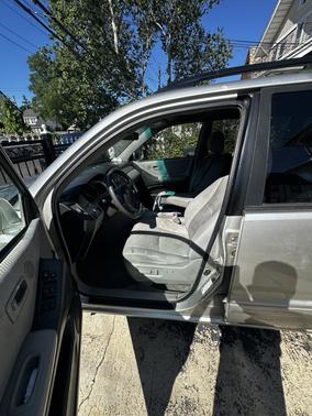 Gray 2005 Toyota Highlander Limited
