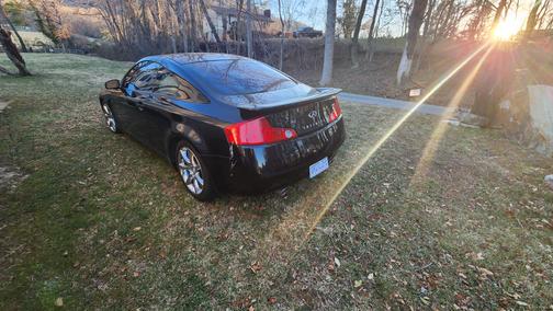 2003 INFINITI G35 Base