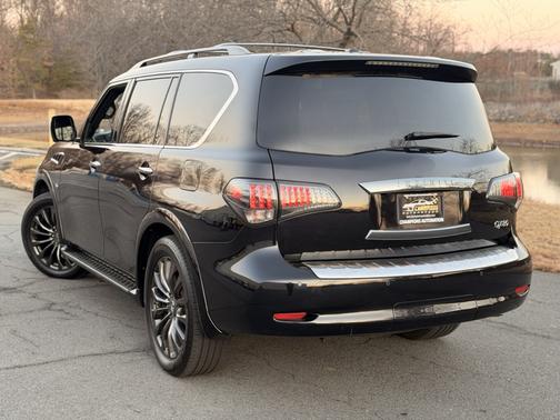 2015 INFINITI QX80 Base