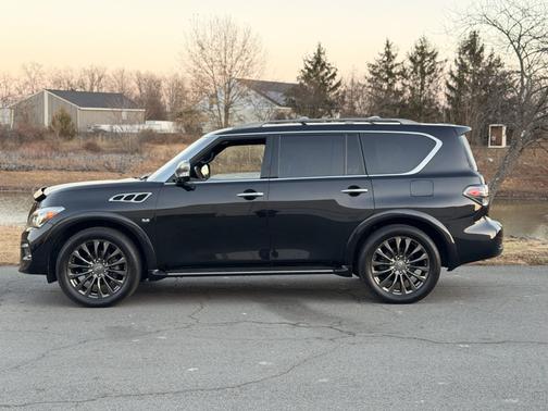2015 INFINITI QX80 Base