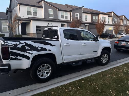 2019 Chevrolet Colorado LT